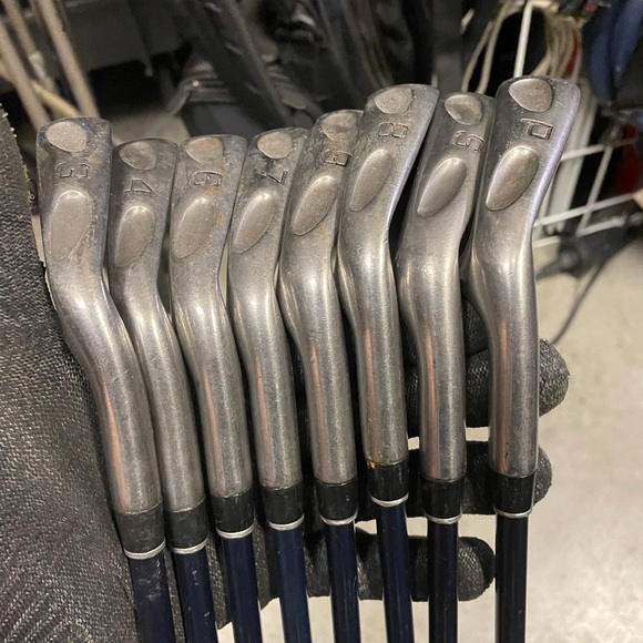 Woman’s Golf set Argus TI-2000 , 8 pc iron set - Picture 8 of 10